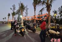168娱乐网：（新春见闻）海南环岛旅游公路兴起“摩旅”潮