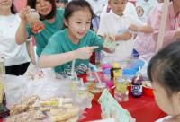 美食:济南托马斯外籍人员子女学校举办国际美食节，共享多元文化盛宴